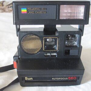 Vintage Polaroid 660 Sun Land Camera, w/ strap